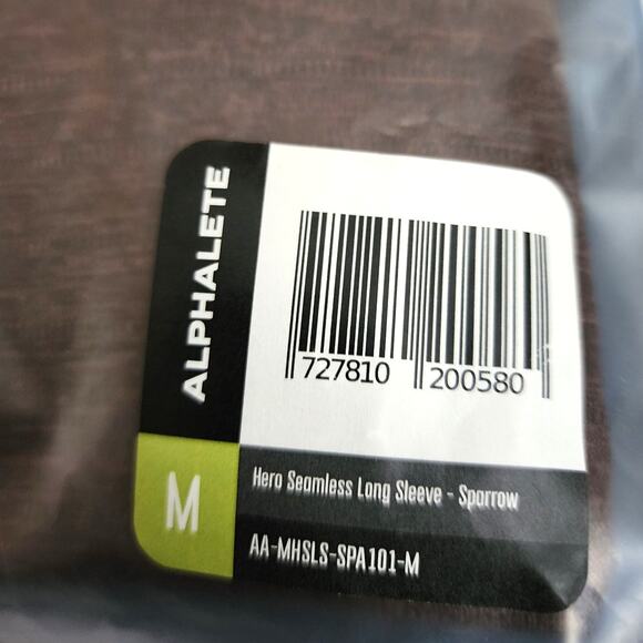 Alphalete Hero Seamless Long Sleeve in Sparrow Crew Neck Shirt - Picture 4 of 6